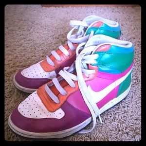 Nike Hightop like no other! Size 10